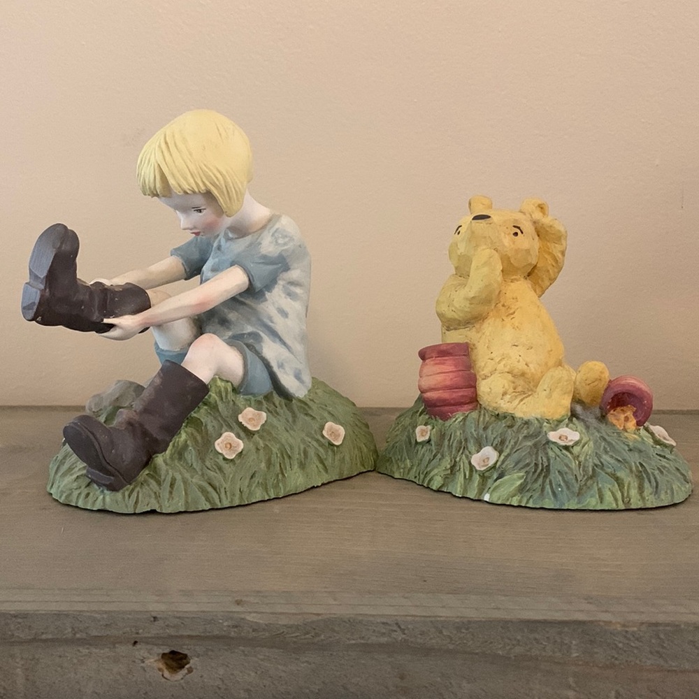 Disney’s “Winnie The Pooh” Book Ends